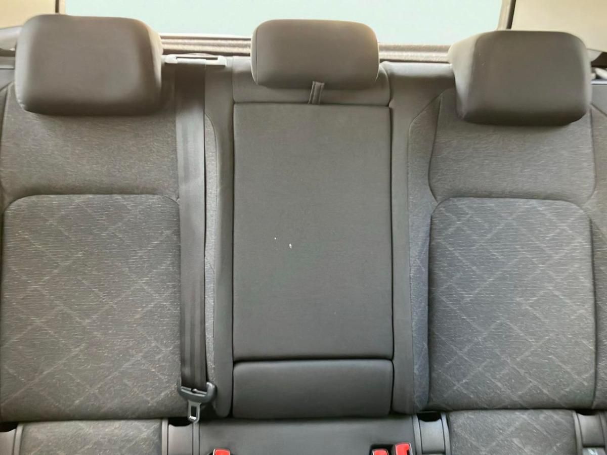 volkswagen-golf-2023-gasolina-999cc