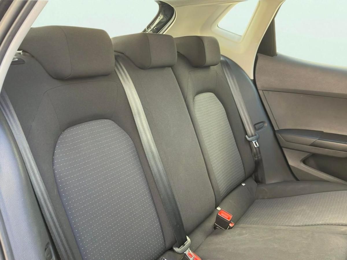 seat-ibiza-2023-gasolina-999cc