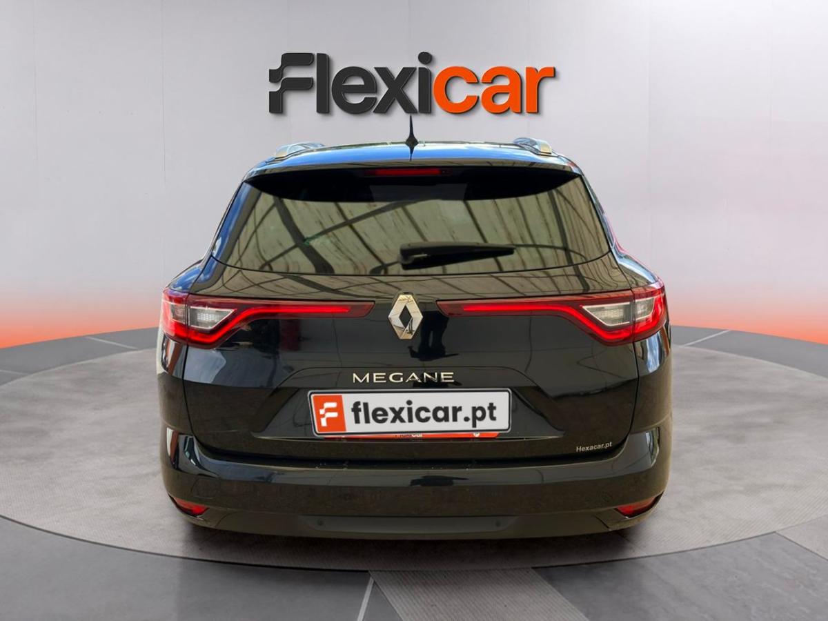 renault-megane-sport-tourer-2019-gasolina-1332cc