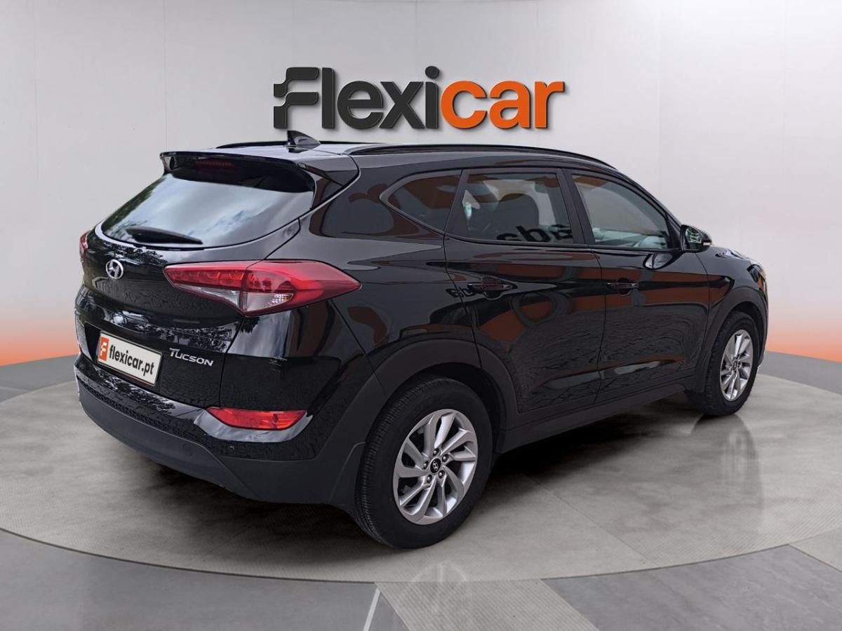 hyundai-tucson-2017-diesel-1685cc