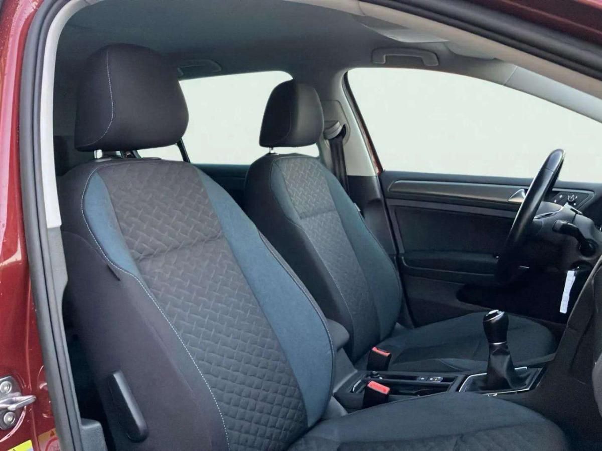 volkswagen-golf-2019-gasolina-999cc