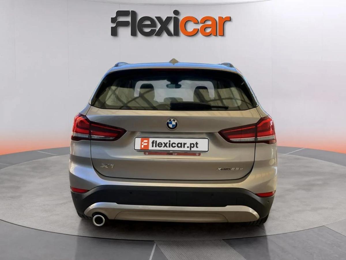 bmw-x1-2020-hibrido-a-gasolina-1499cc