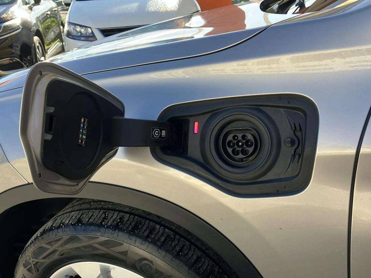 bmw-x1-2020-hibrido-a-gasolina-1499cc