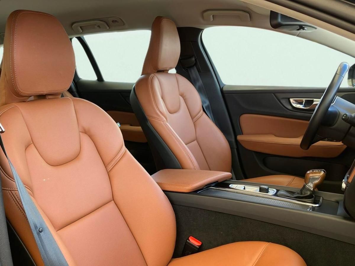 volvo-v60-2019-gasolina-1969cc