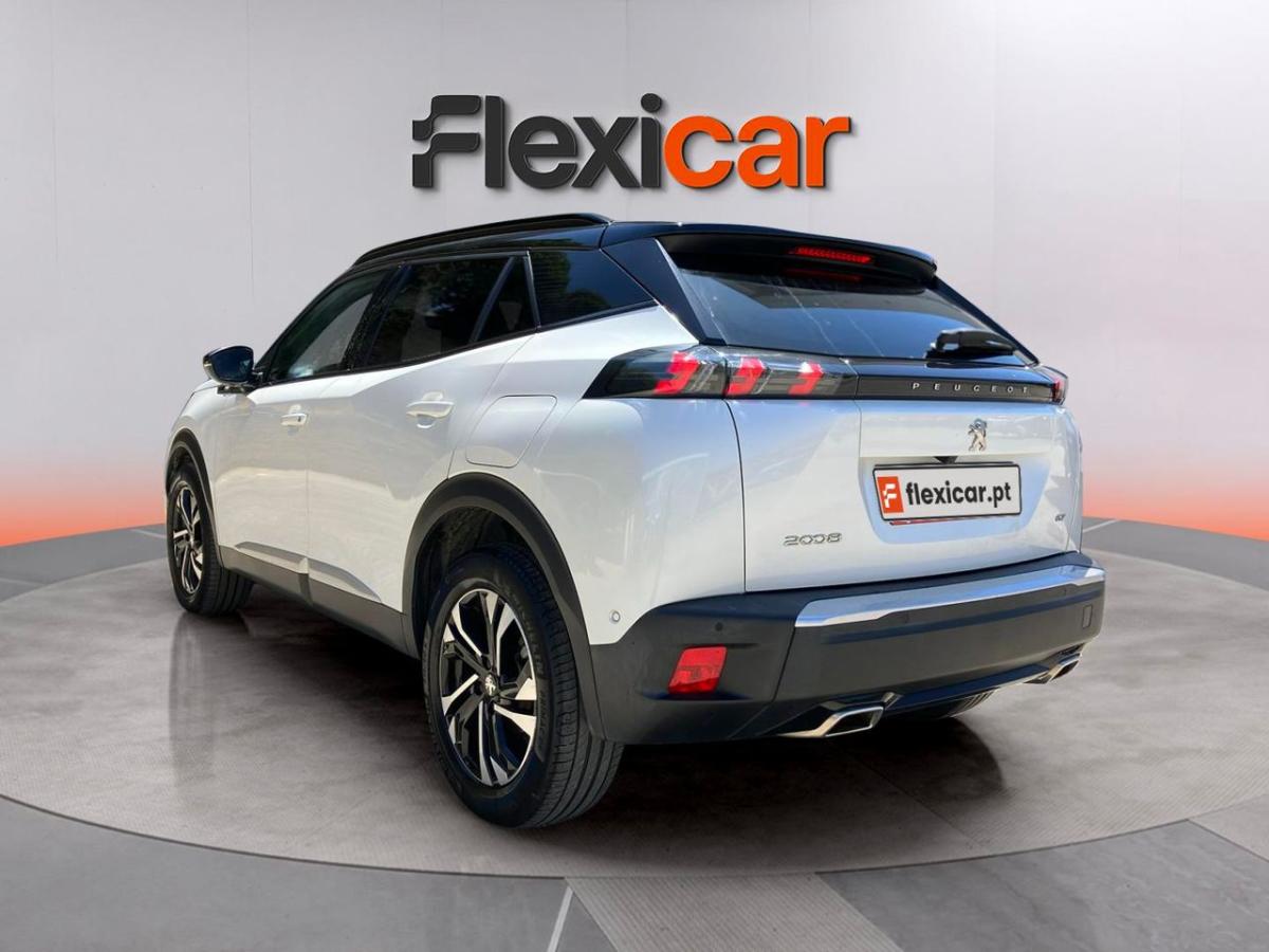 peugeot-2008-2021-gasolina-1199cc