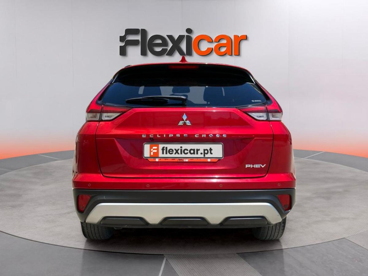 mitsubishi-eclipse-cross-2022-hibrido-a-gasolina-2360cc