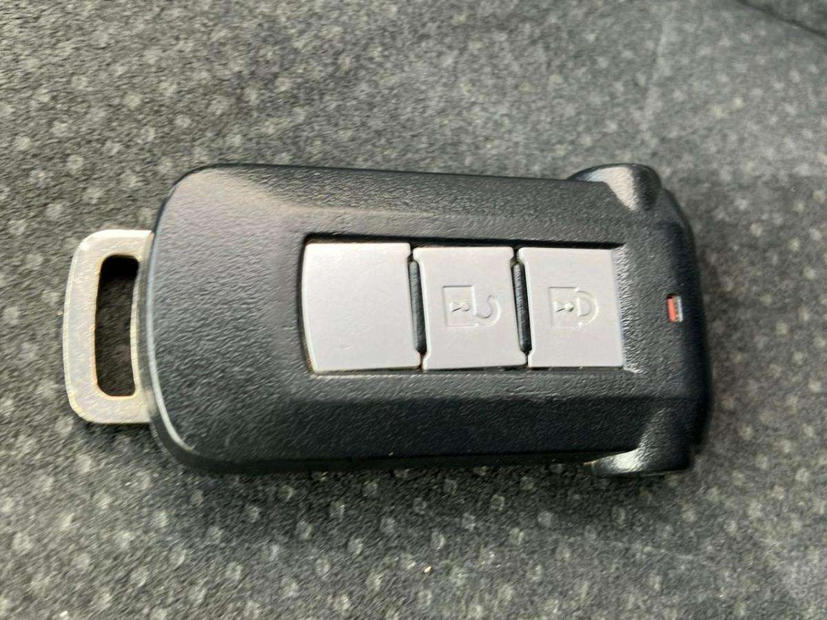 mitsubishi-eclipse-cross-2022-hibrido-a-gasolina-2360cc