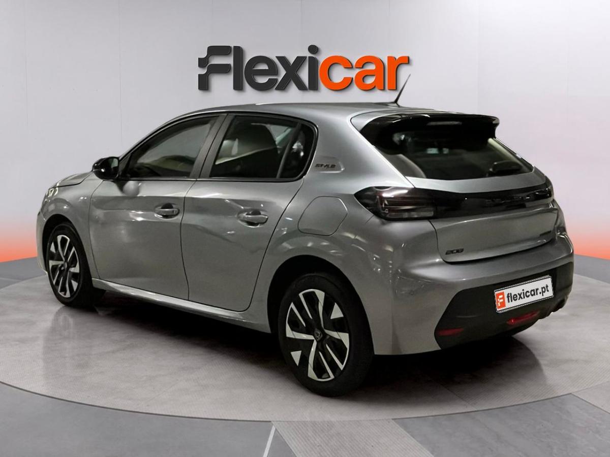 peugeot-208-2025-hibrido-a-gasolina-1199cc