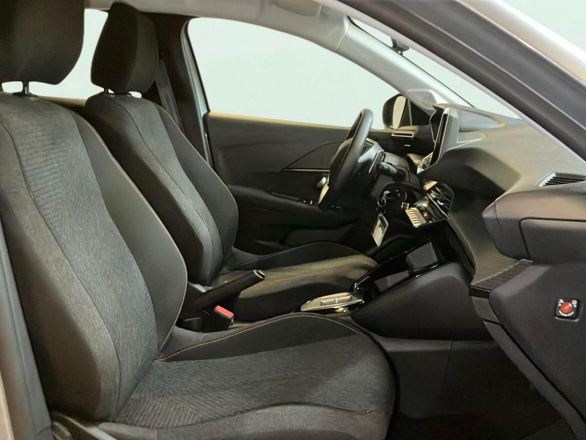 peugeot-208-2025-hibrido-a-gasolina-1199cc