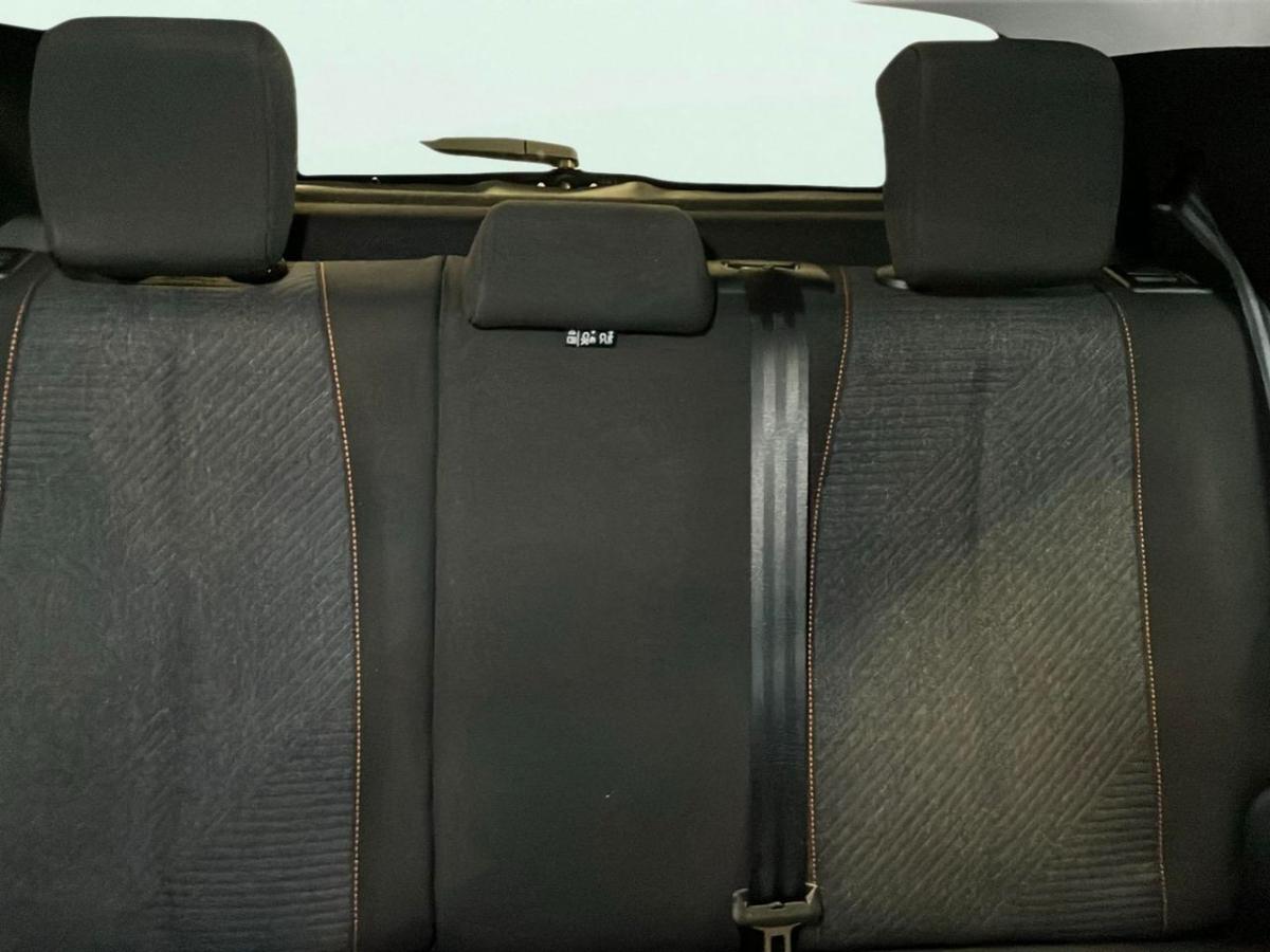 peugeot-208-2025-hibrido-a-gasolina-1199cc