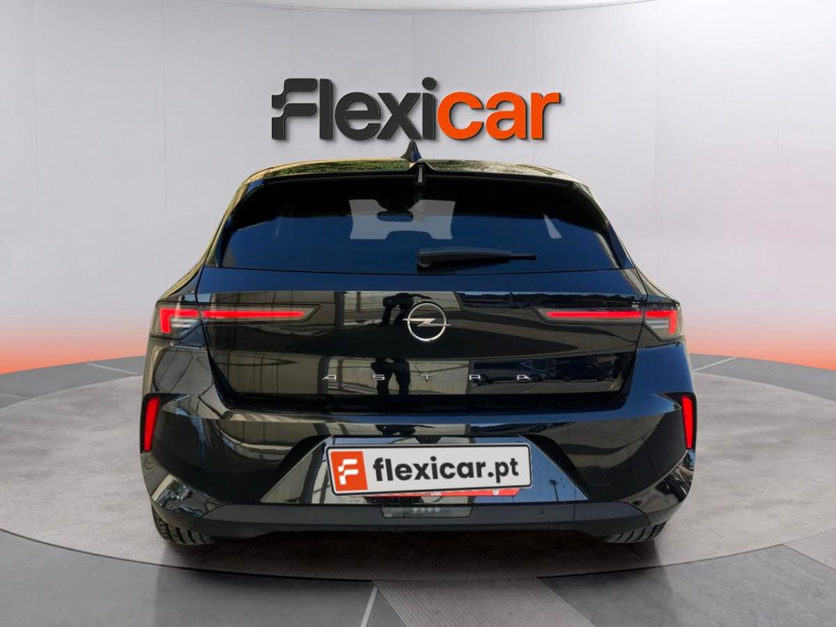 opel-astra-2025-gasolina-1199cc