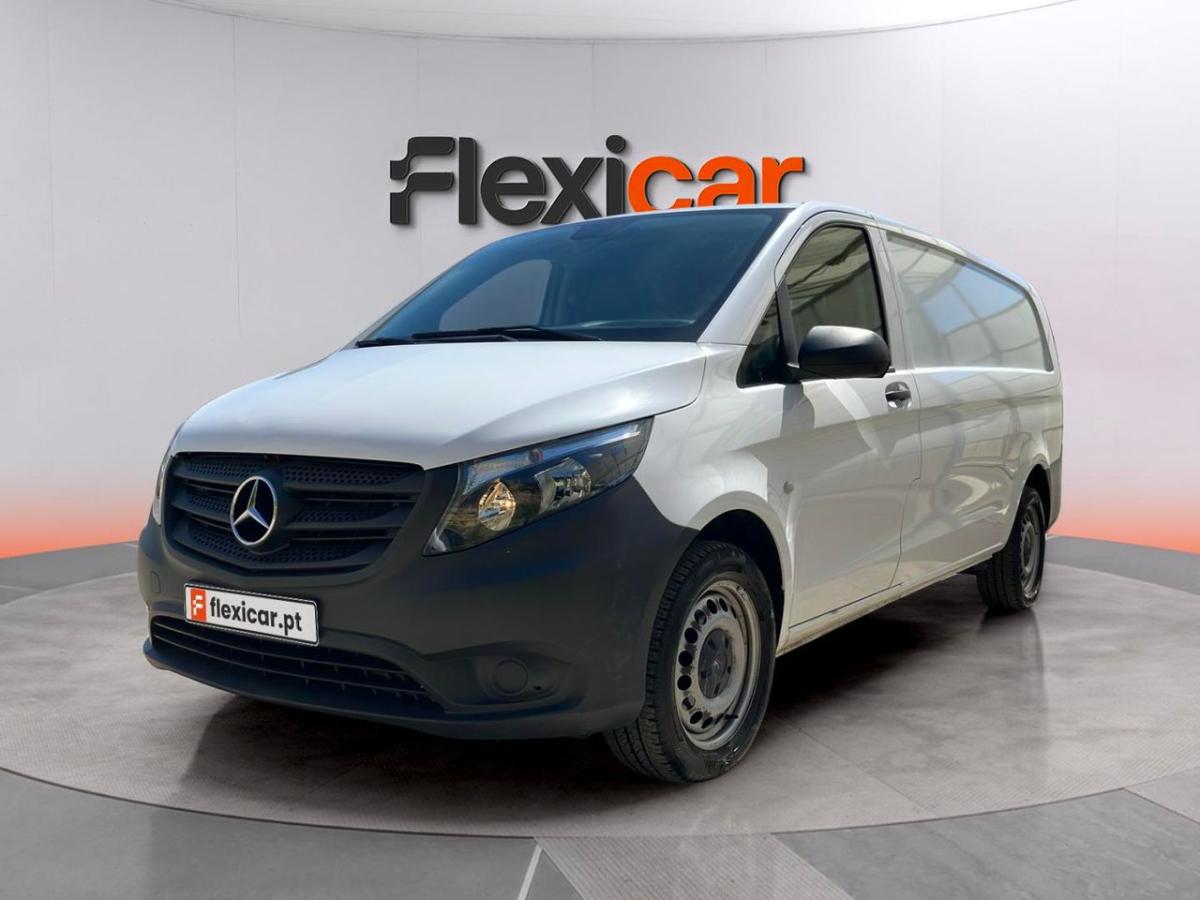 mercedes-benz-vito-2023-diesel-1950cc