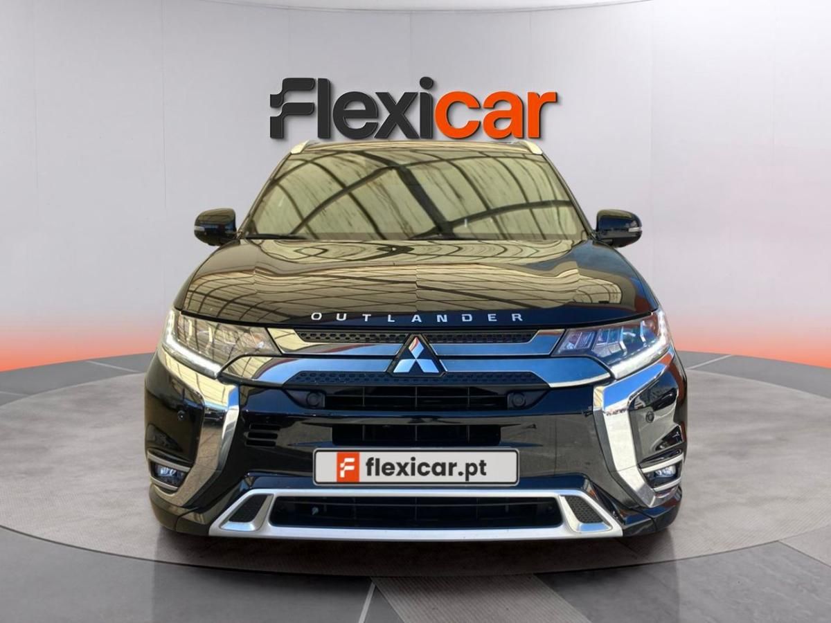 mitsubishi-outlander-2021-hibrido-a-gasolina-2360cc