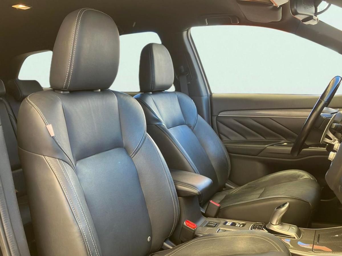 mitsubishi-outlander-2021-hibrido-a-gasolina-2360cc