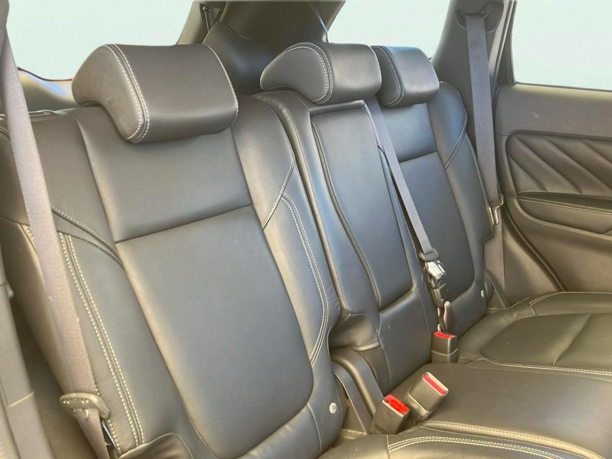 mitsubishi-outlander-2021-hibrido-a-gasolina-2360cc