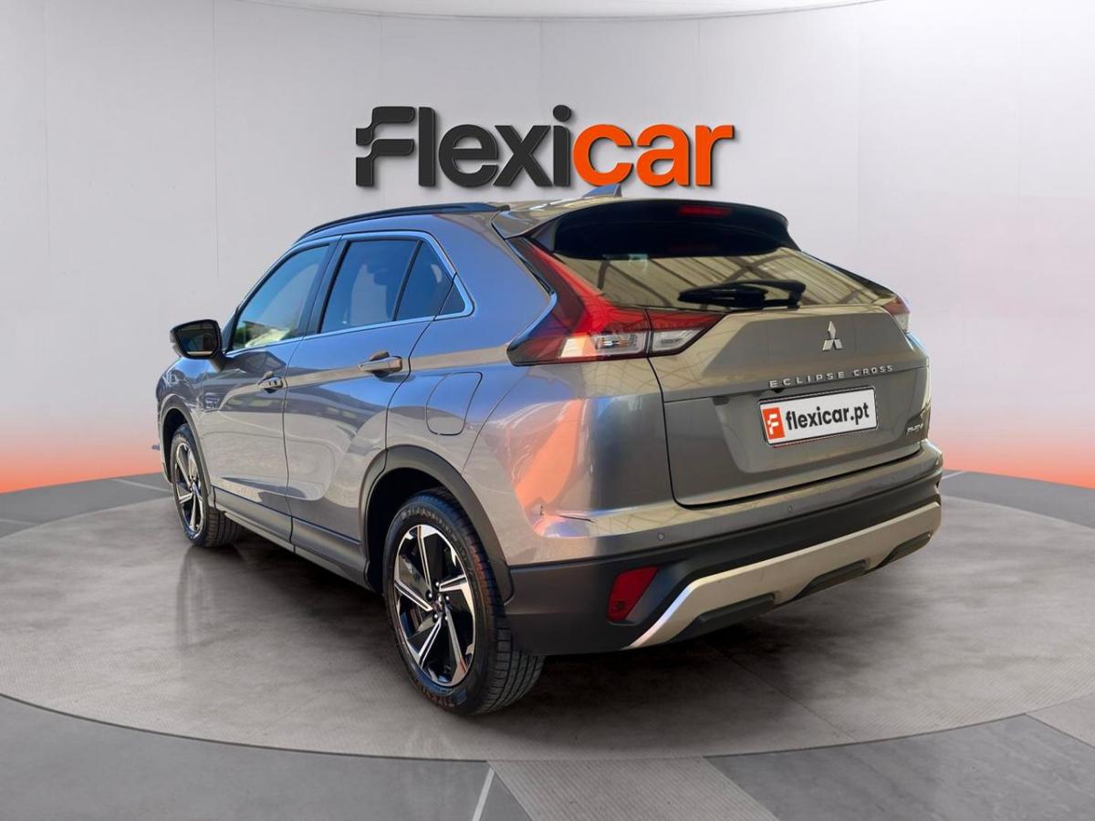mitsubishi-eclipse-cross-2022-hibrido-a-gasolina-2360cc