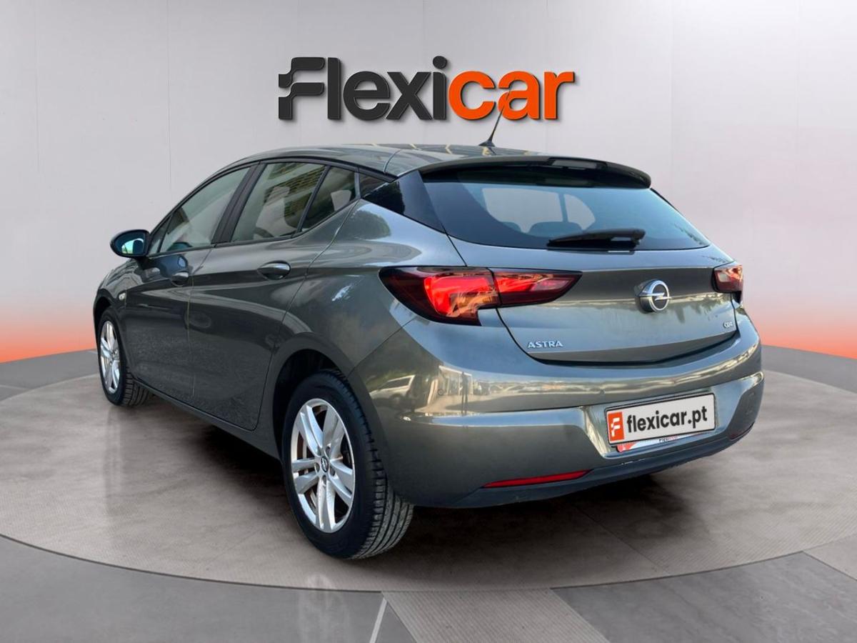 opel-astra-2017-diesel-1598cc