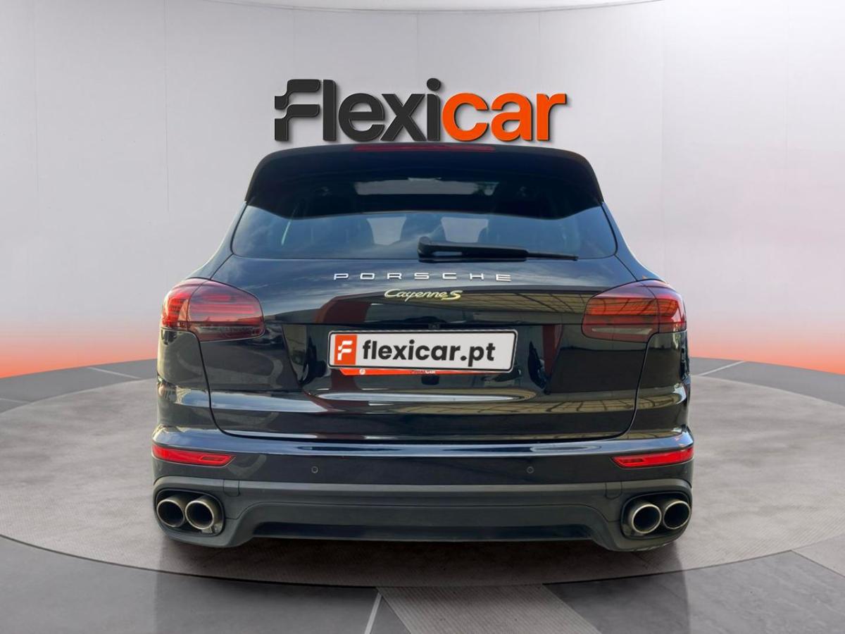 porsche-cayenne-2016-hibrido-a-gasolina-2995cc