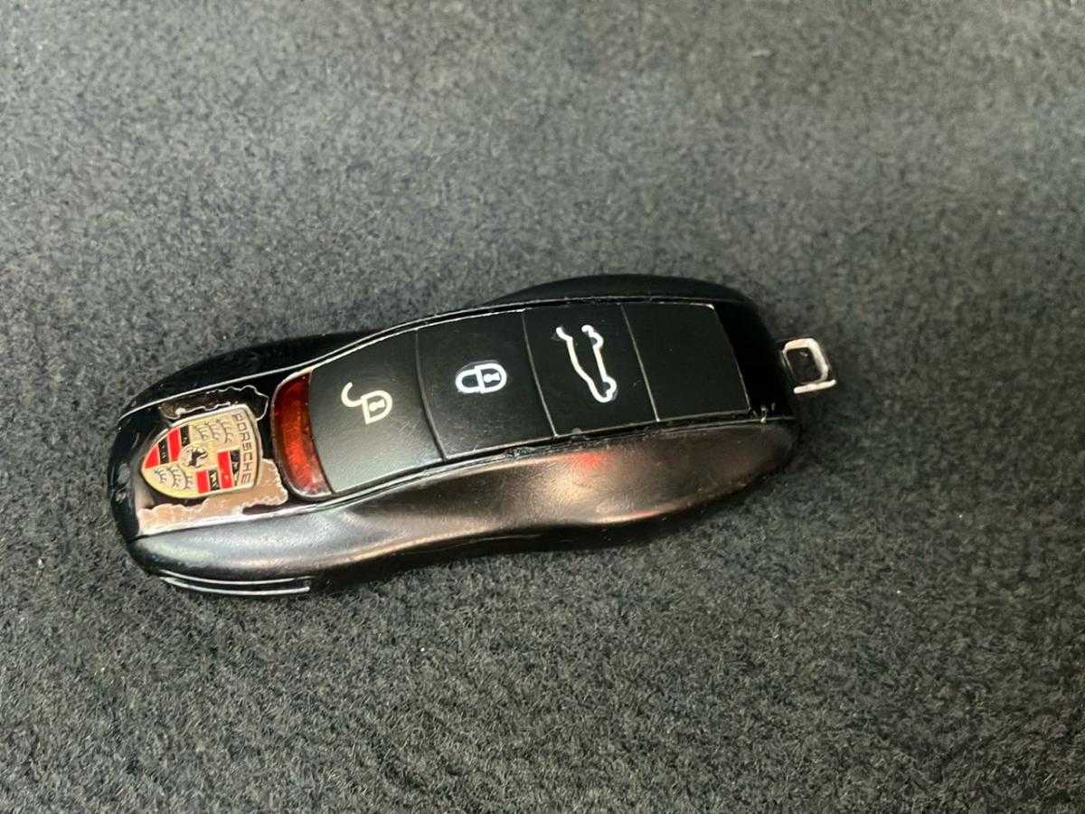 porsche-cayenne-2016-hibrido-a-gasolina-2995cc