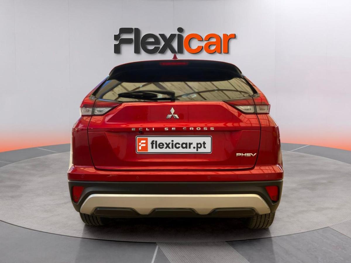 mitsubishi-eclipse-cross-2022-hibrido-a-gasolina-2360cc