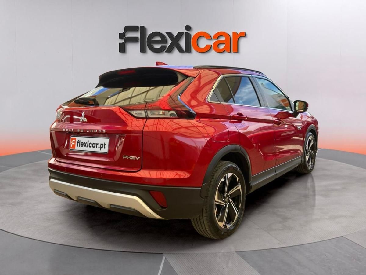 mitsubishi-eclipse-cross-2022-hibrido-a-gasolina-2360cc