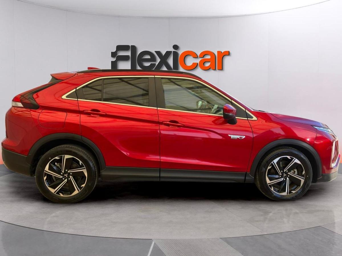 mitsubishi-eclipse-cross-2022-hibrido-a-gasolina-2360cc