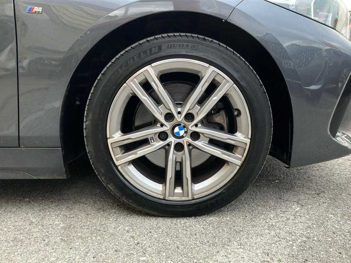 bmw-serie-1-2021-diesel-1496cc