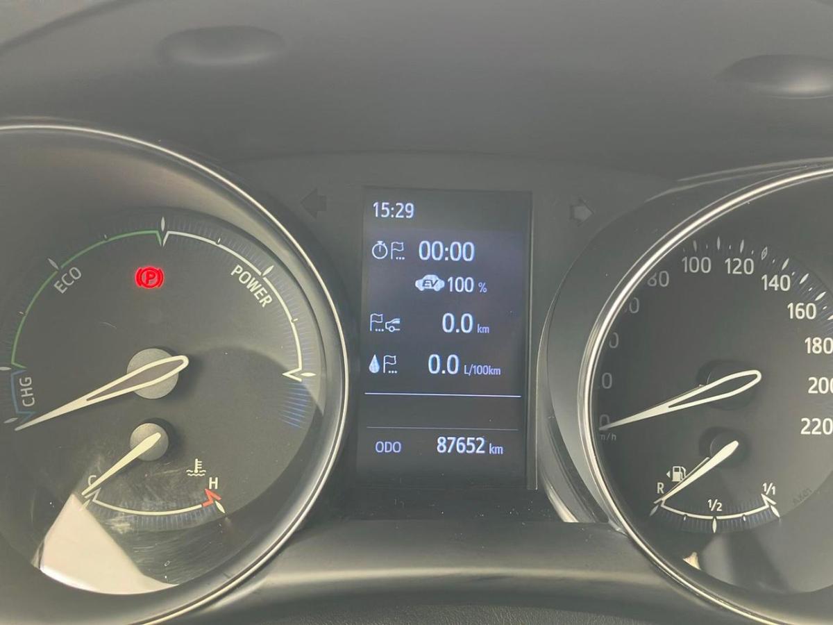 toyota-c-hr-2021-hibrido-a-gasolina-1798cc