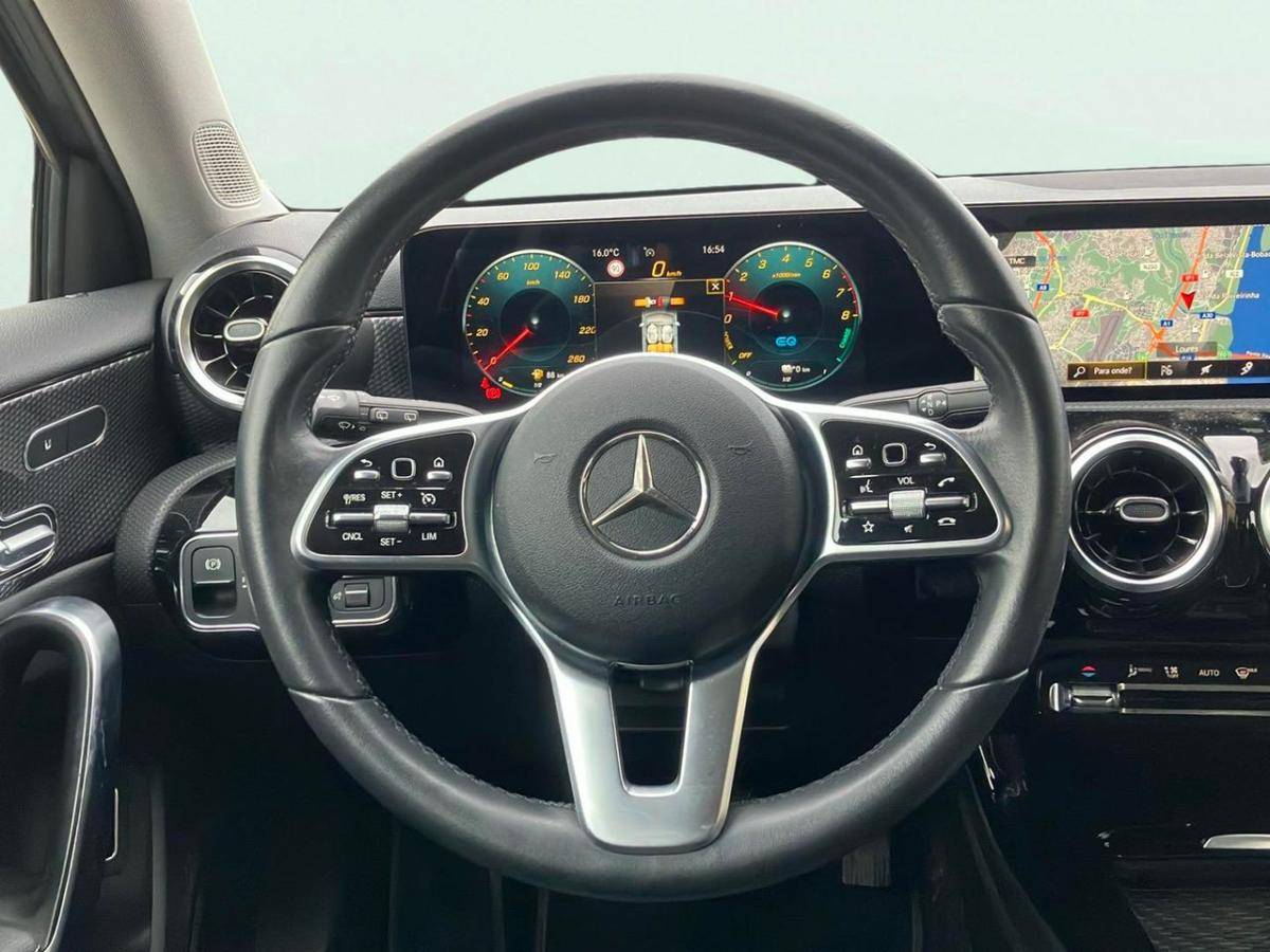 mercedes-benz-classe-a-2020-hibrido-a-gasolina-1332cc