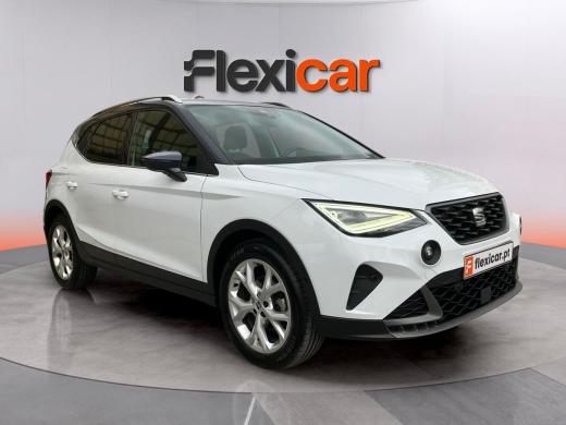 seat-arona-2023-gasolina-999cc