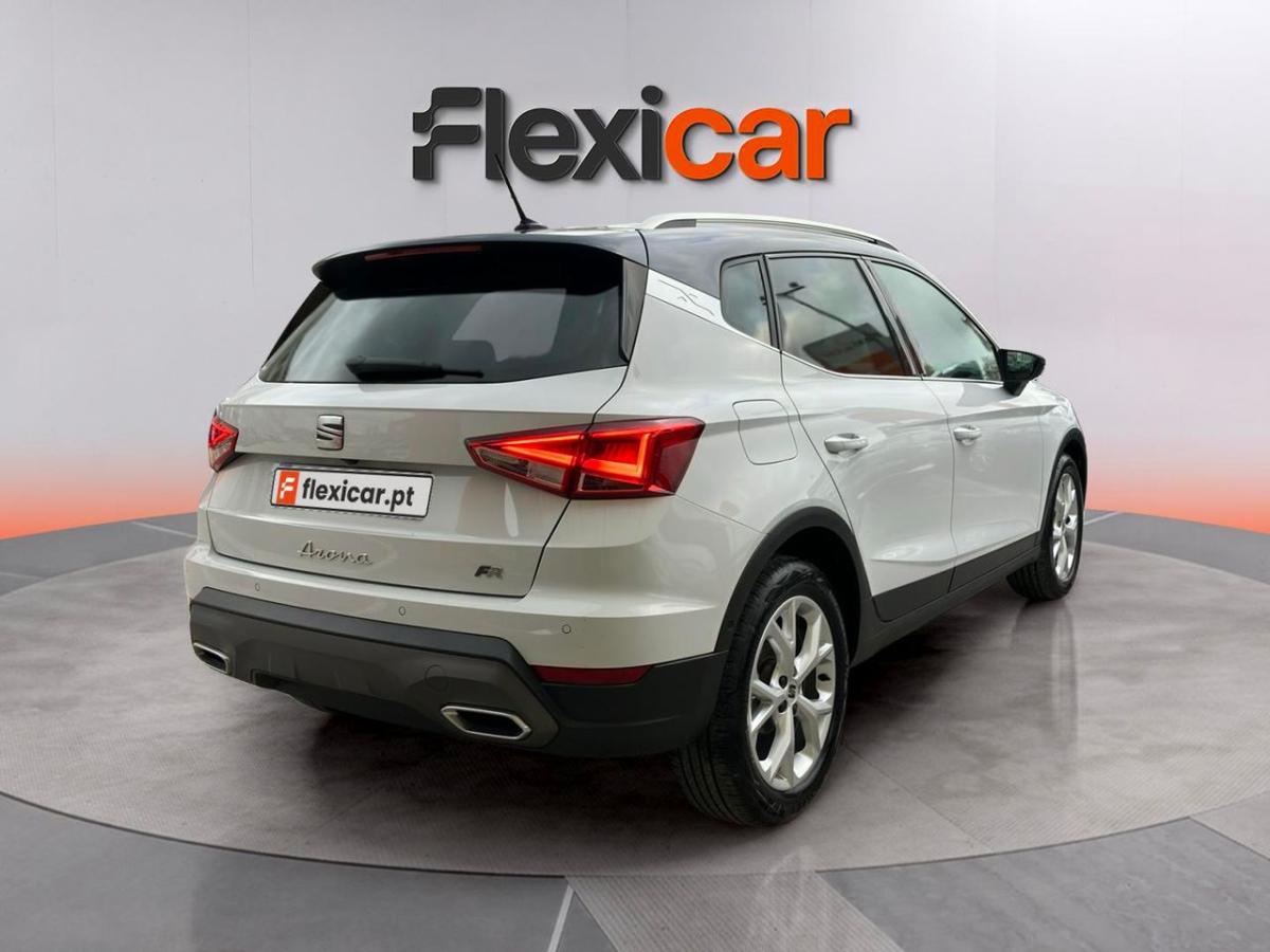 seat-arona-2023-gasolina-999cc
