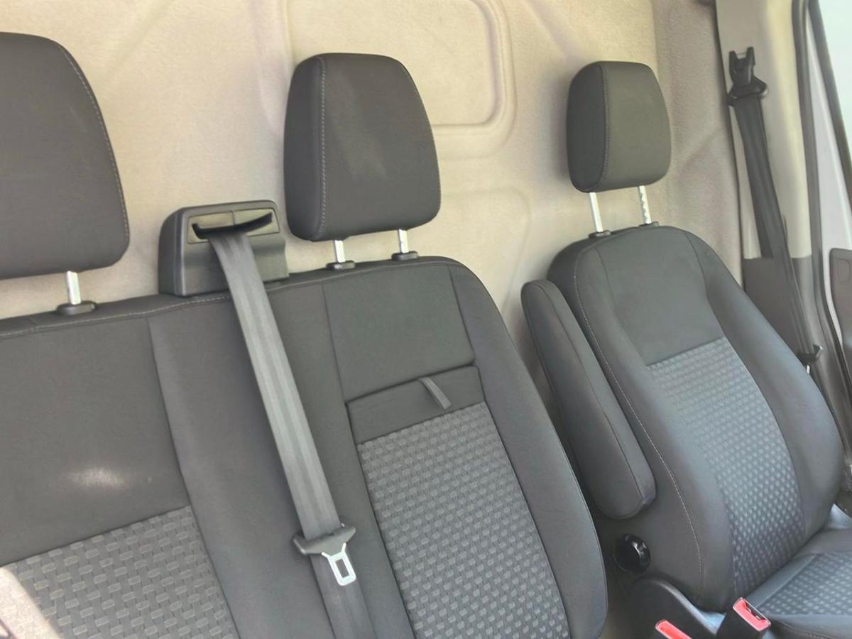 ford-transit-2023-diesel-1995cc