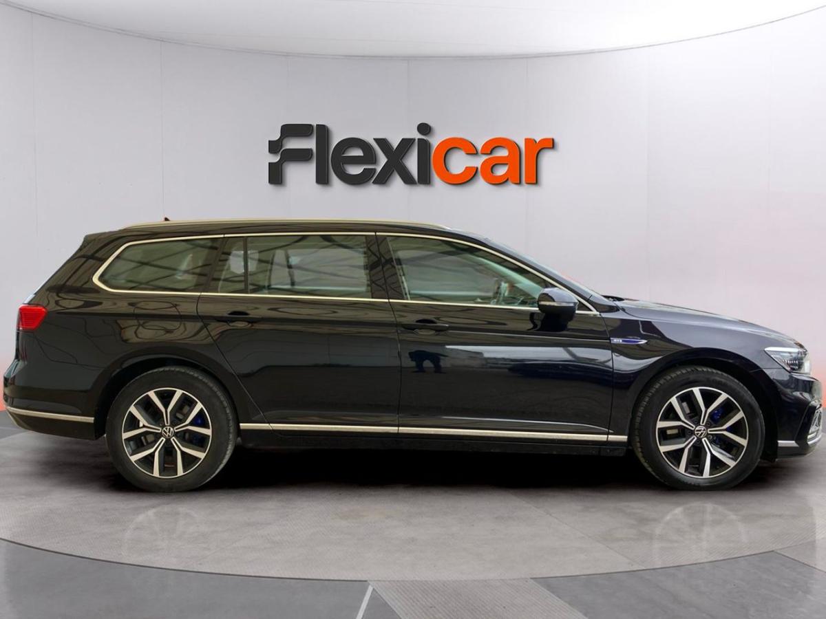 volkswagen-passat-variant-2021-hibrido-a-gasolina-1395cc