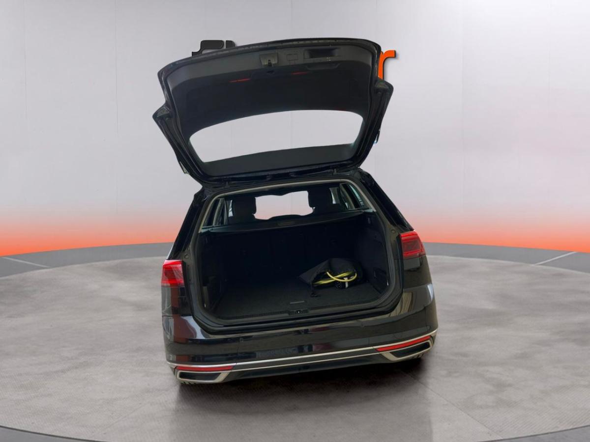 volkswagen-passat-variant-2021-hibrido-a-gasolina-1395cc