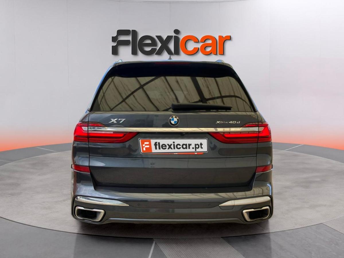 bmw-x7-2021-diesel-2993cc