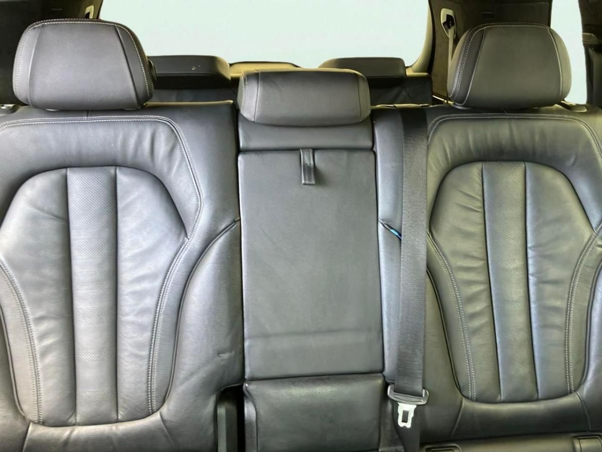 bmw-x7-2021-diesel-2993cc