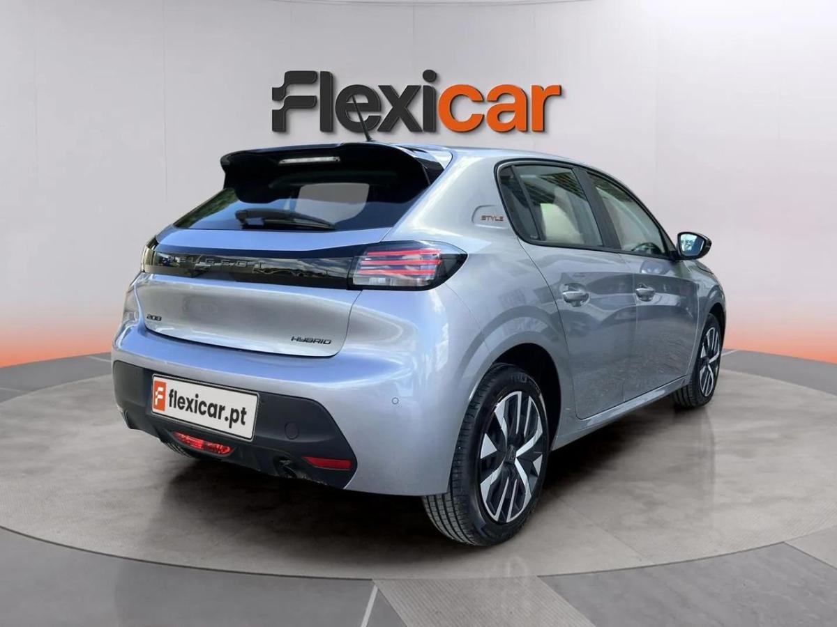 peugeot-208-2025-hibrido-a-gasolina-1199cc