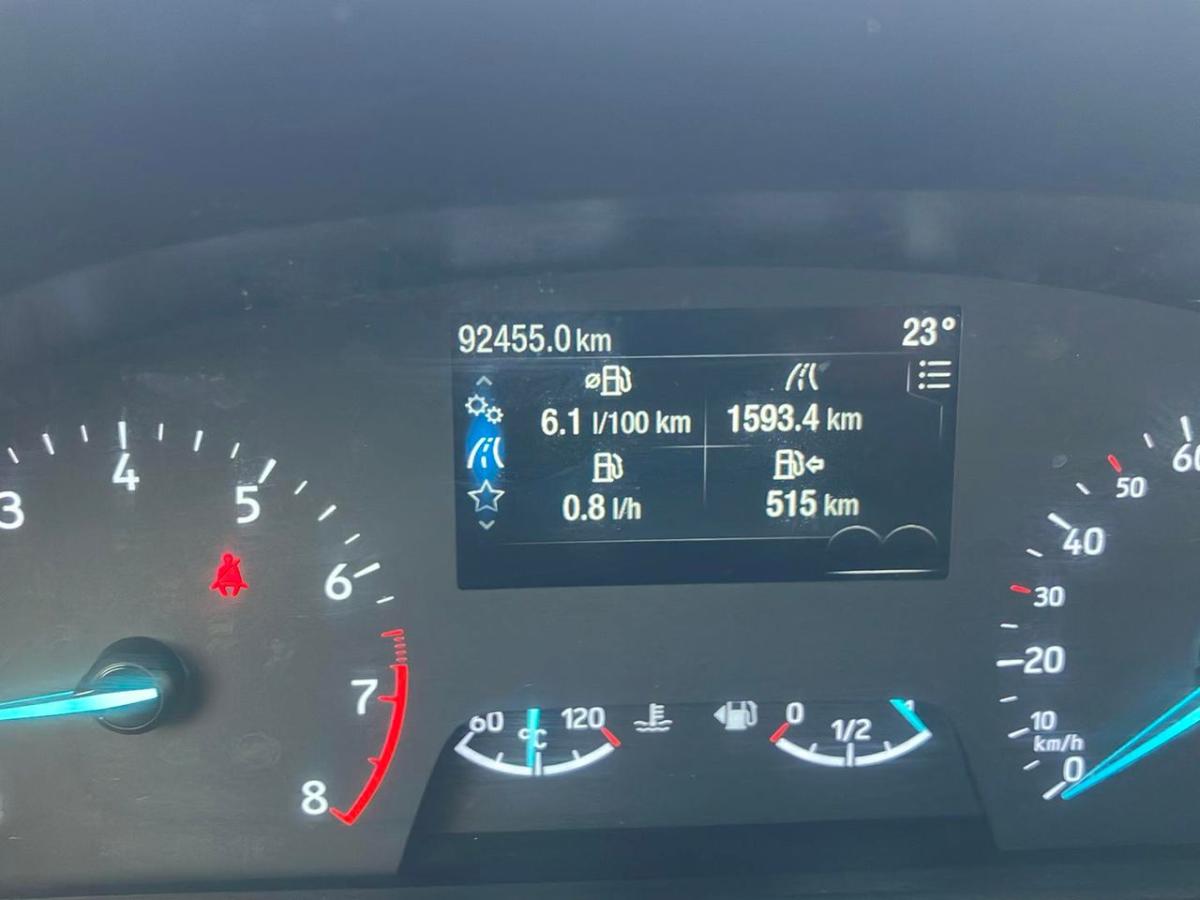 ford-fiesta-2023-gasolina-998cc