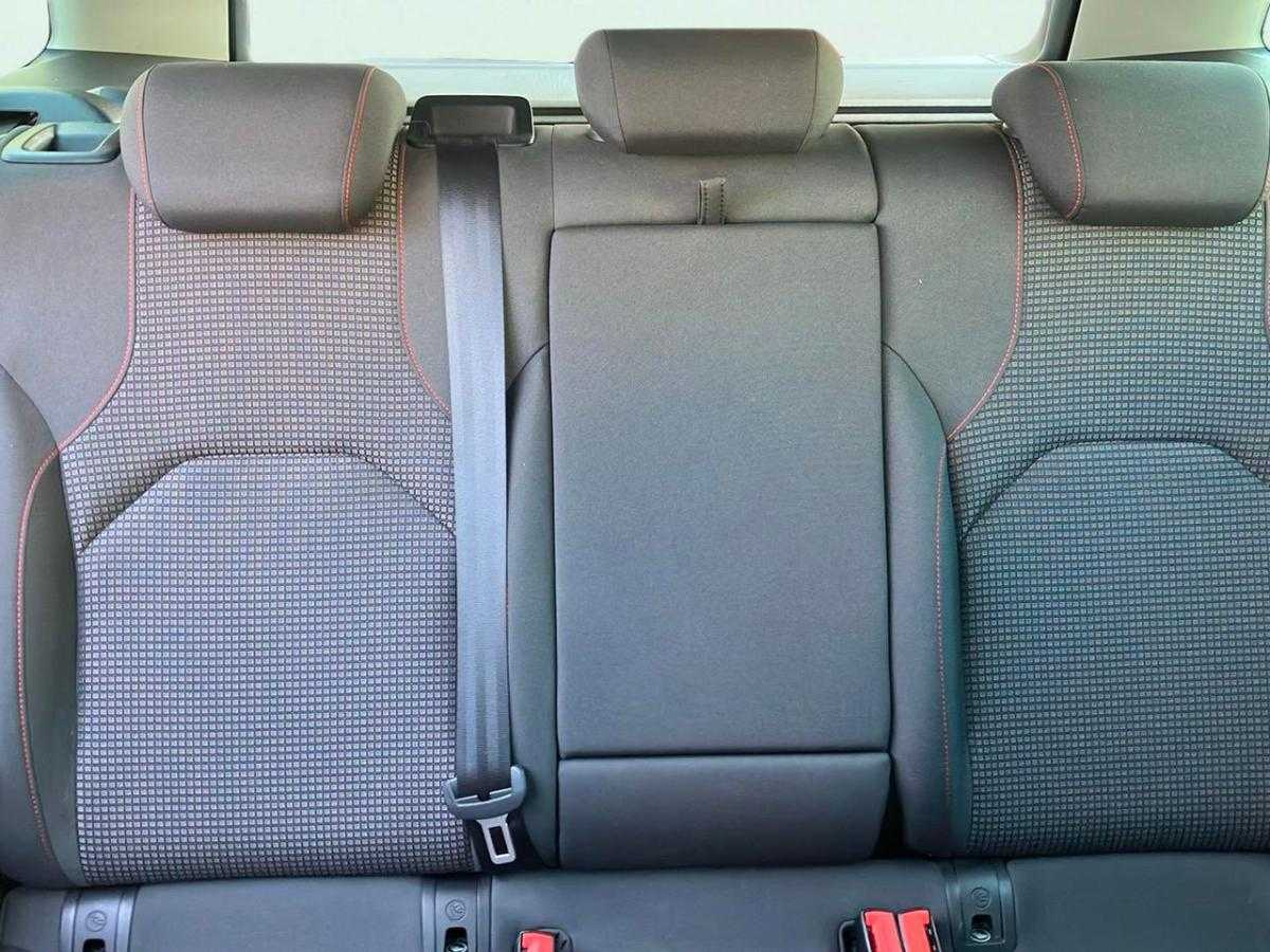 seat-leon-2019-diesel-1598cc