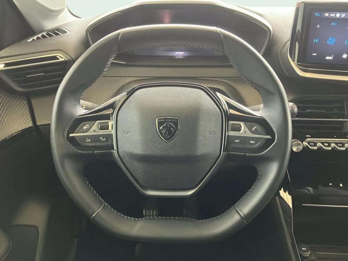 peugeot-208-2024-gasolina-1199cc