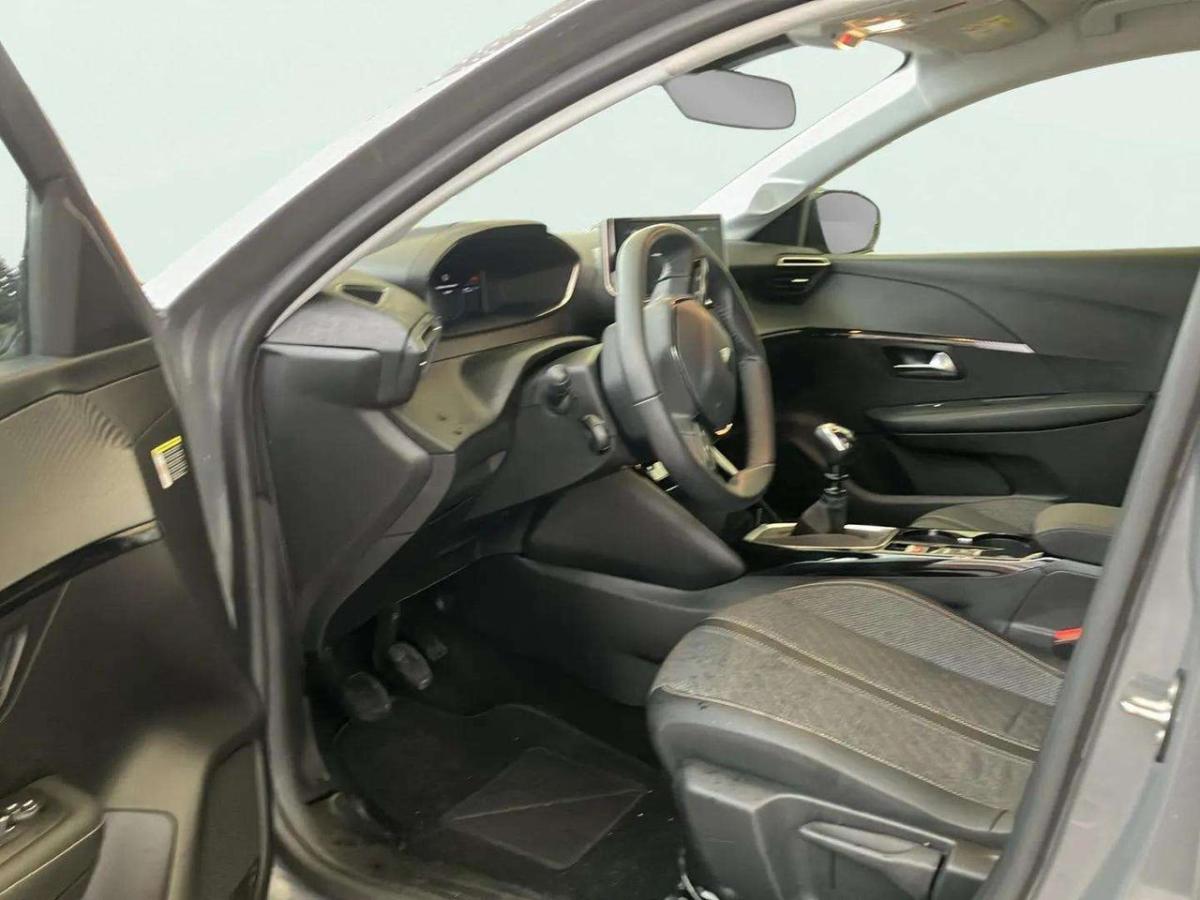 peugeot-208-2024-gasolina-1199cc