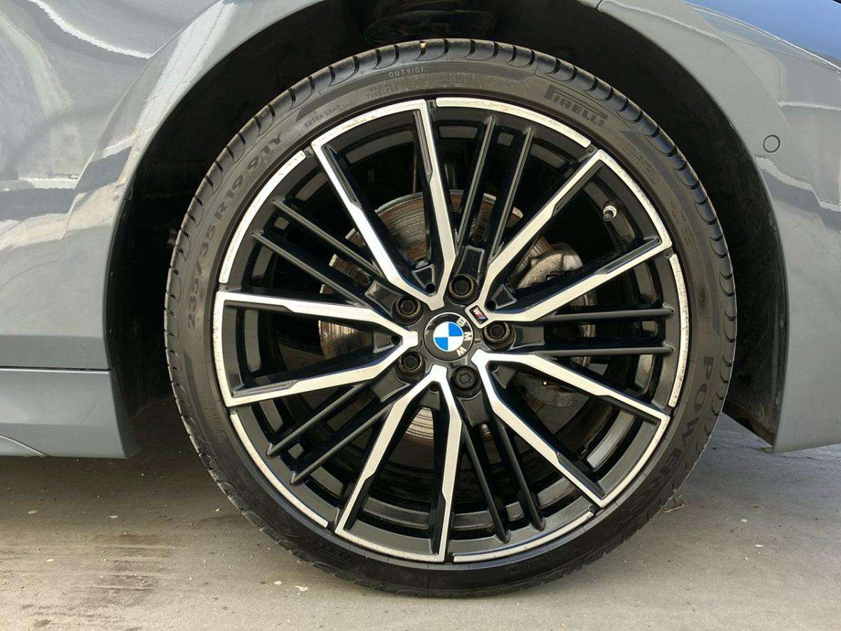 bmw-serie-1-2024-gasolina-1499cc