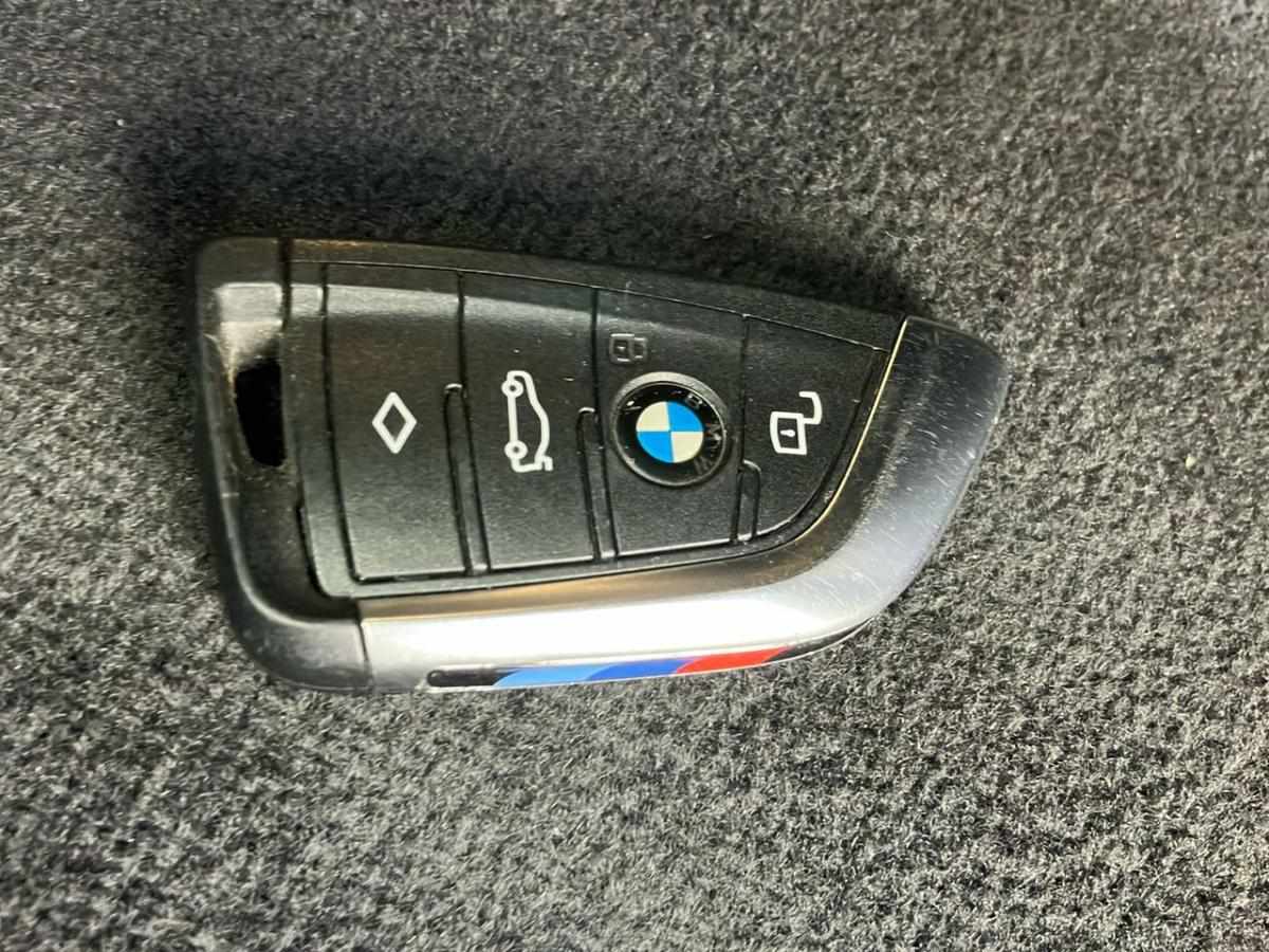 bmw-serie-1-2024-gasolina-1499cc