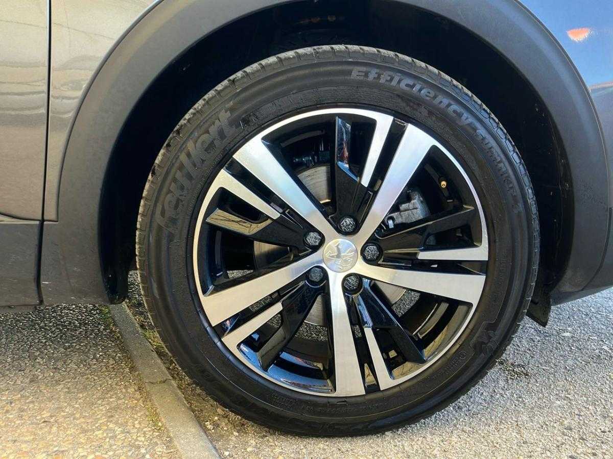 peugeot-5008-2021-diesel-1499cc