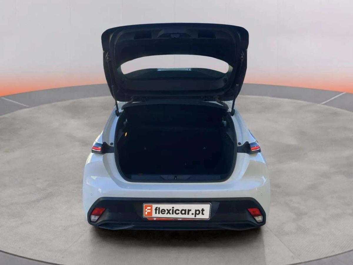 peugeot-308-2022-diesel-1499cc