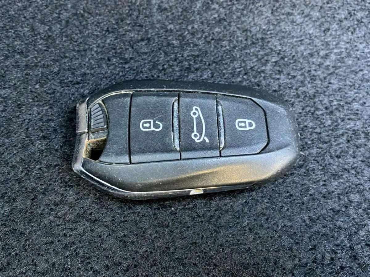 peugeot-308-2022-diesel-1499cc