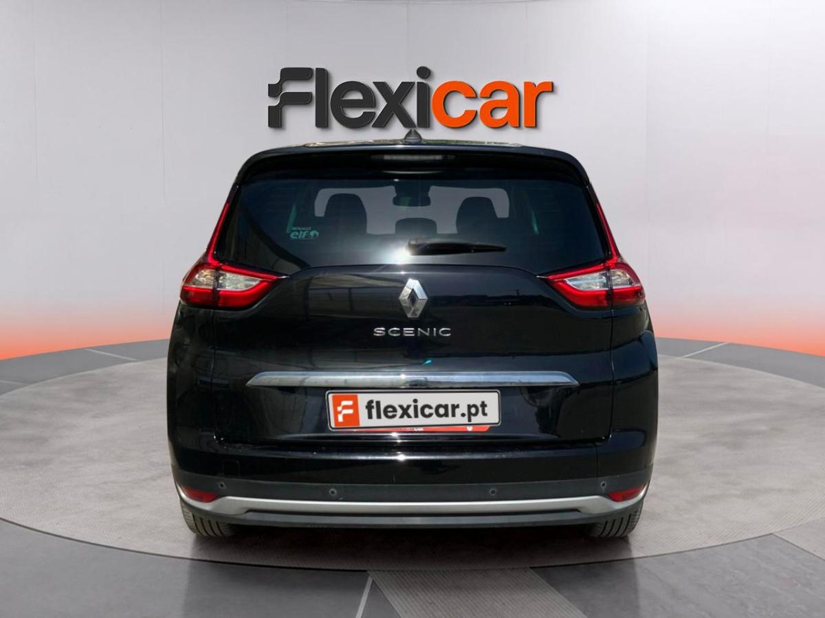 renault-grand-scenic-2018-gasolina-1332cc