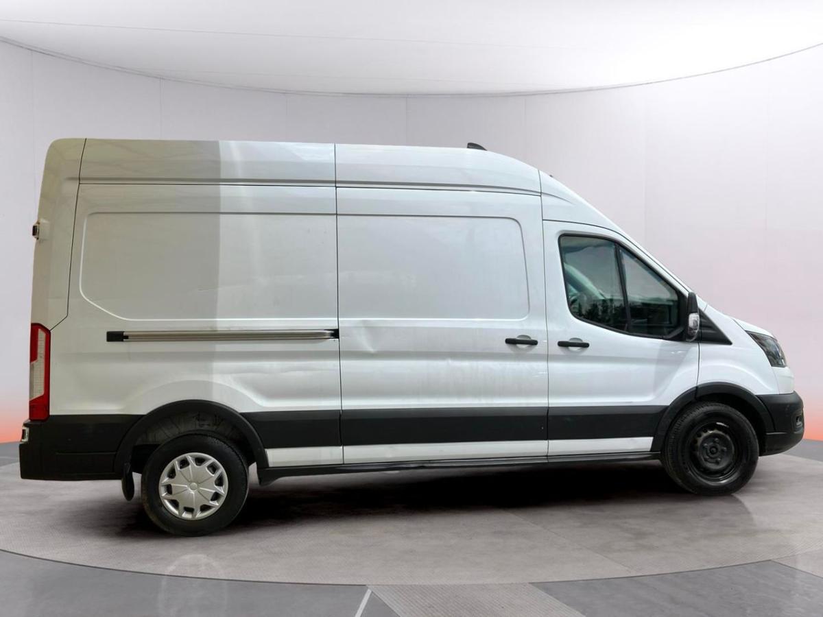 ford-transit-2023-diesel-1995cc