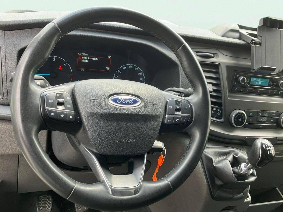 ford-transit-2023-diesel-1995cc