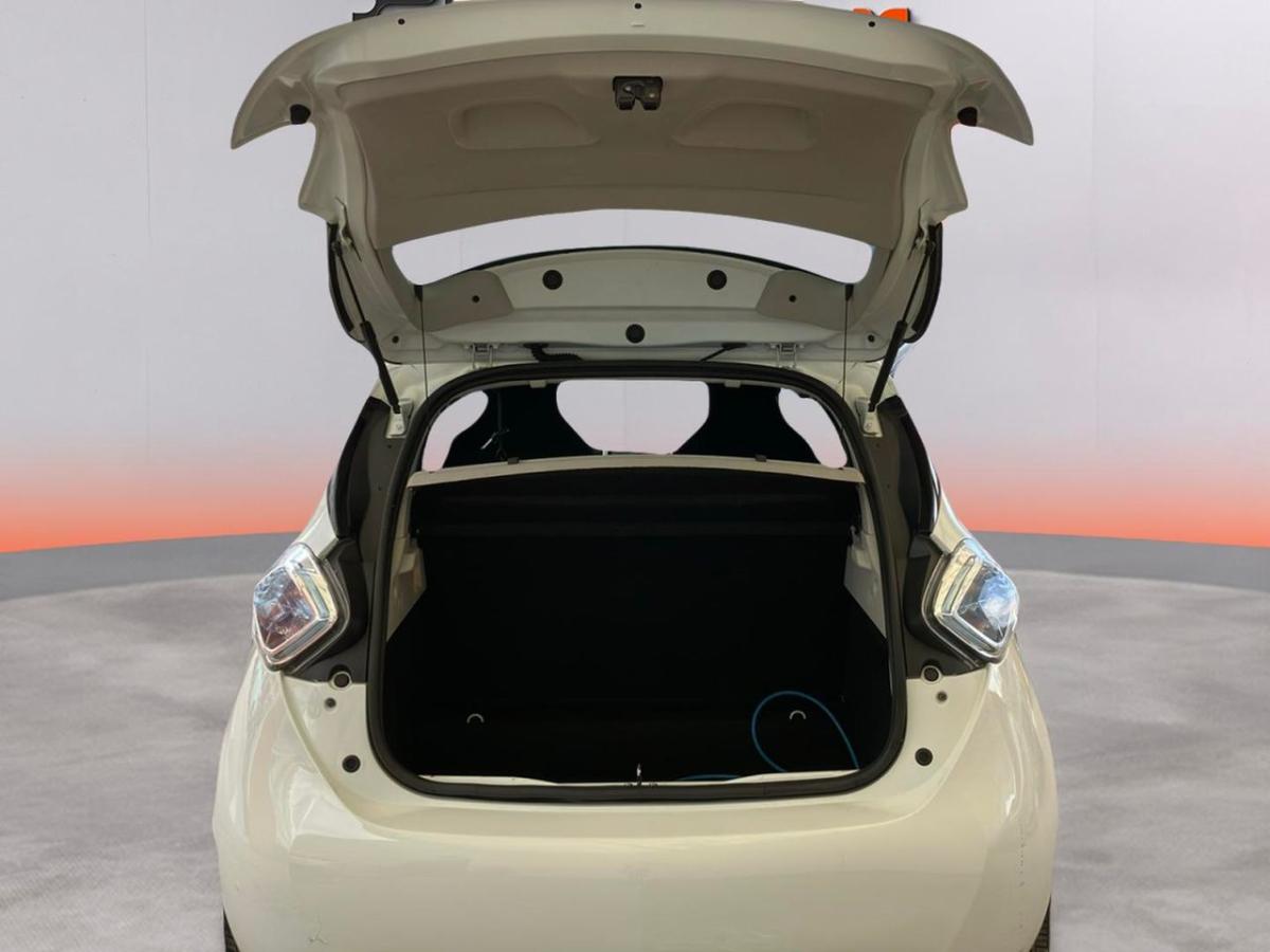 renault-zoe-2014-eletrico-0cc